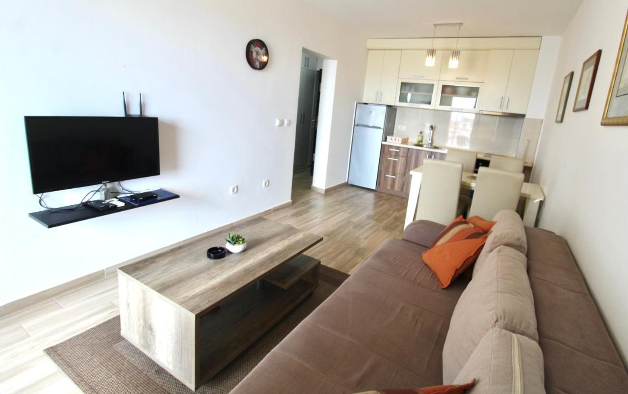 1Bd Sea View Apts Veliki Pjesak "Hajrudin" Добра-Вода Экстерьер фото